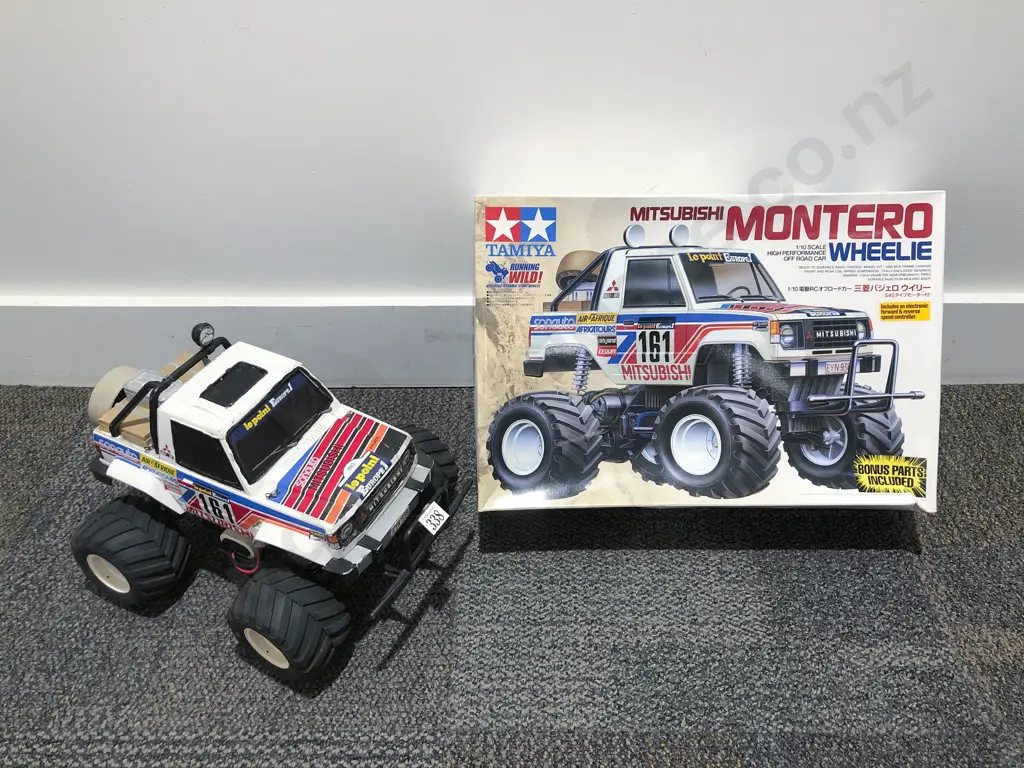Tamiya Mitsubishi Montero Model Image 1++