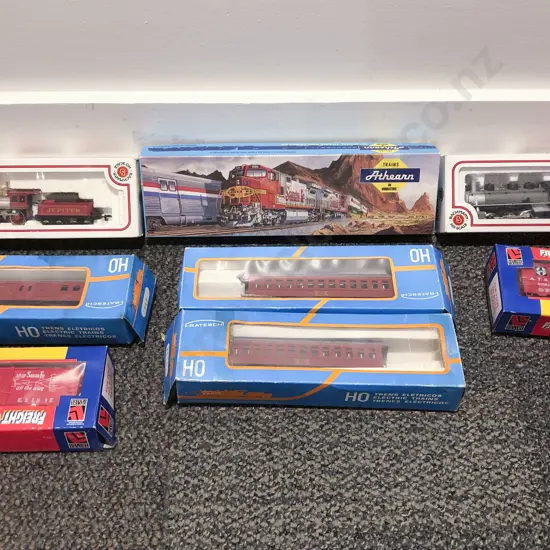 Quantity of Assorted Loose and Boxed Train Models