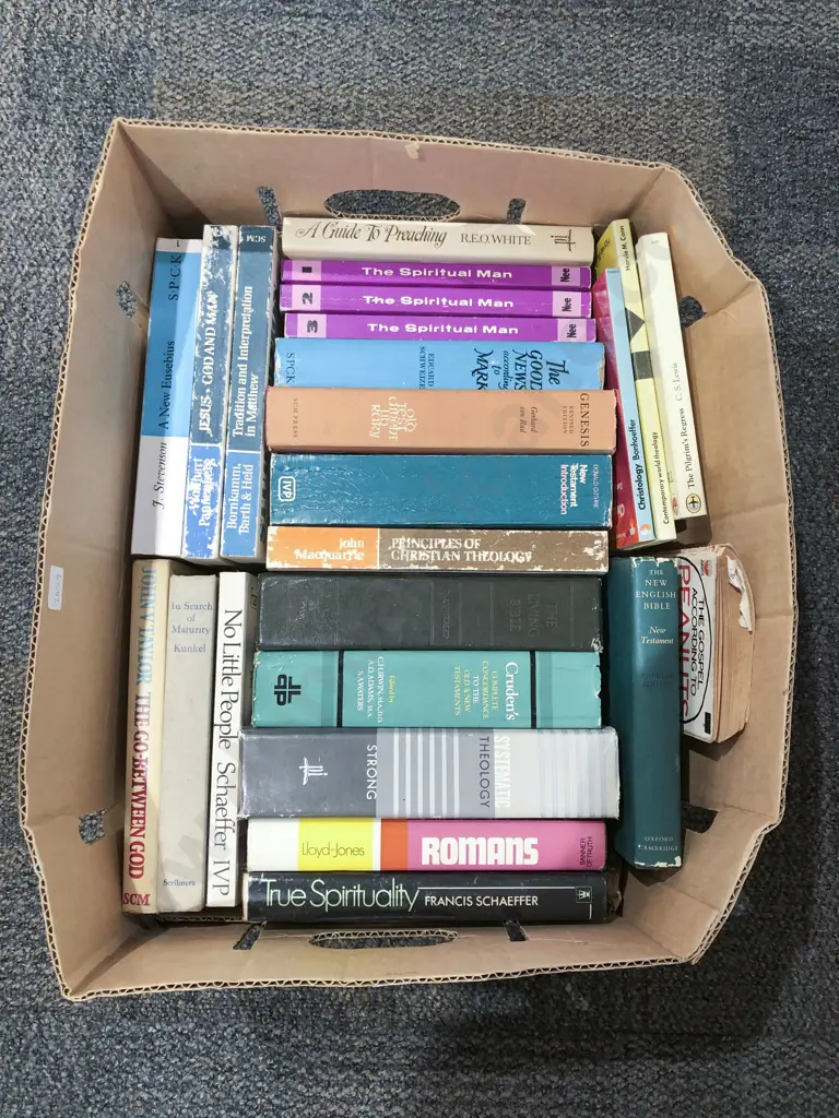 Quantity of Assorted Books Image 1++