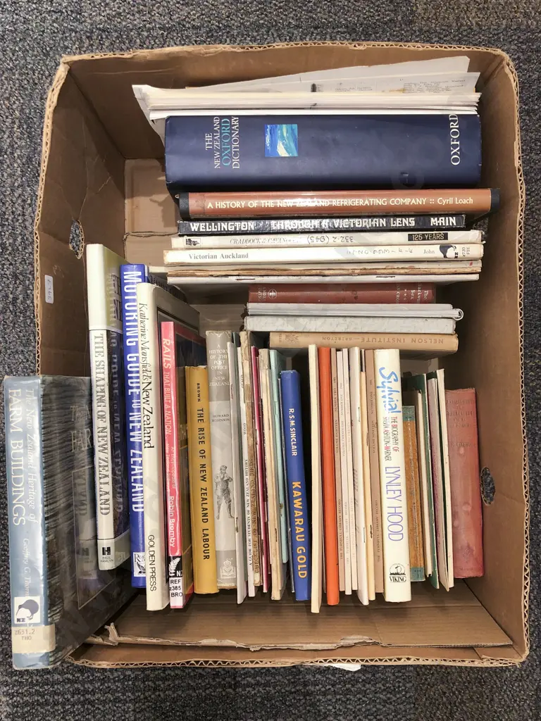 Quantity of Assorted Books Image 1++