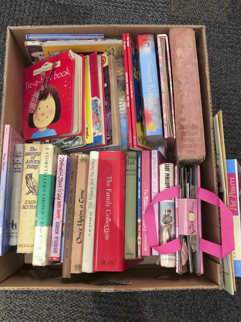 Quantity of Assorted Childrens Books Image 1++