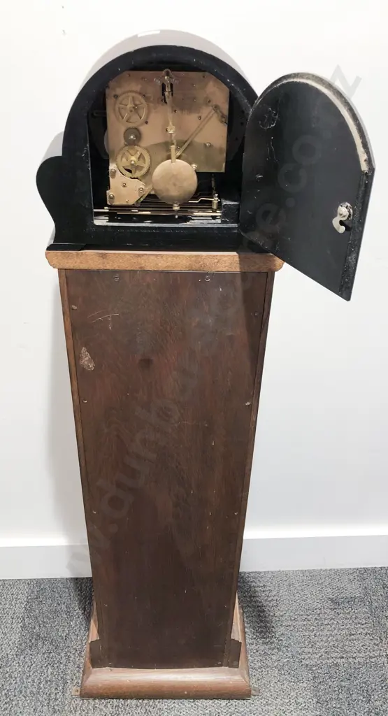 Oak Granddaughter Clock Image 1++