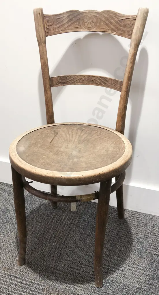 Bentwood Chair Image 1++