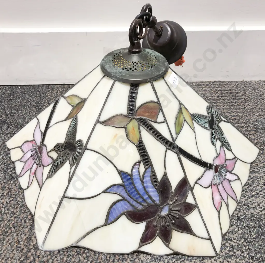 Hanging Pendant Light with Tiffany Style Shade Image 1++