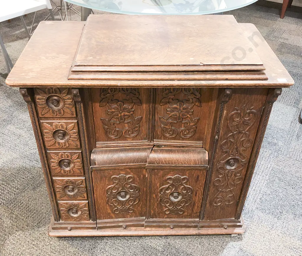 Oak Sewing Cabinet Image 1++