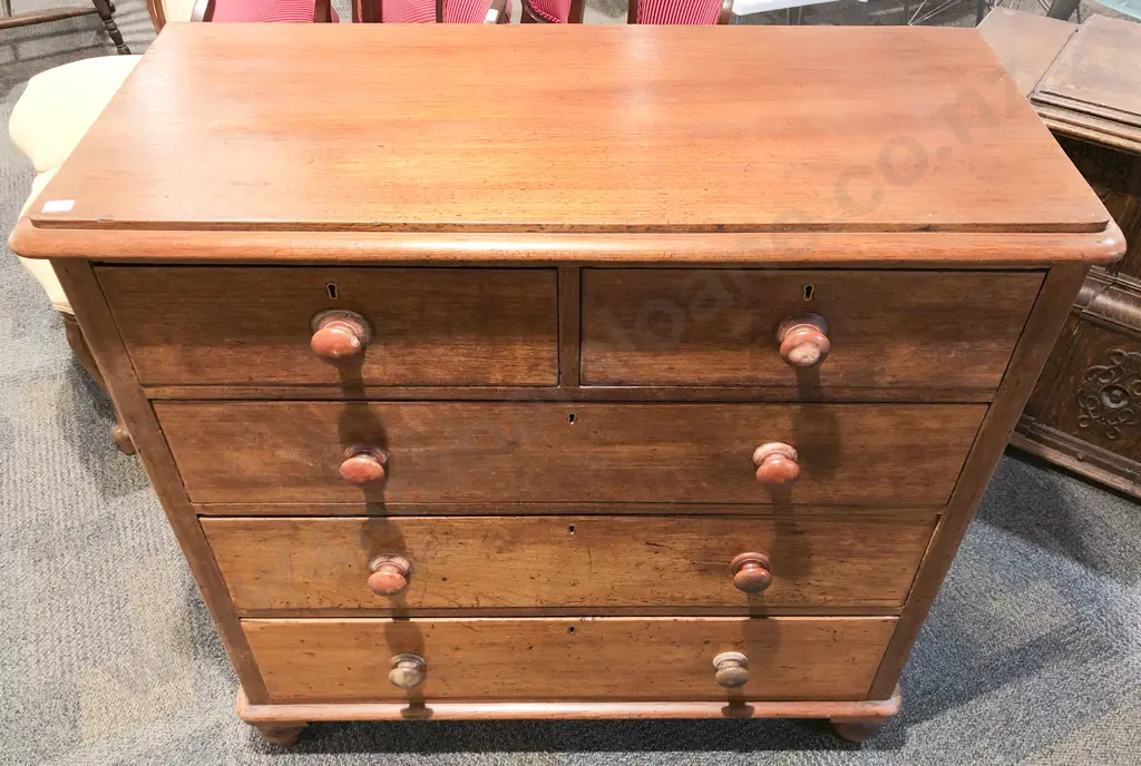 Late C19th NZ Colonial Five Drawer Flat Front Chest Image 1++
