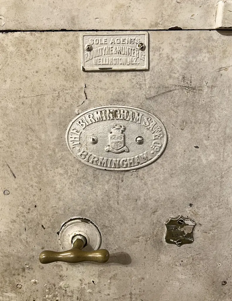 Antique Floor Safe Birmingham Safe Company Image 1++