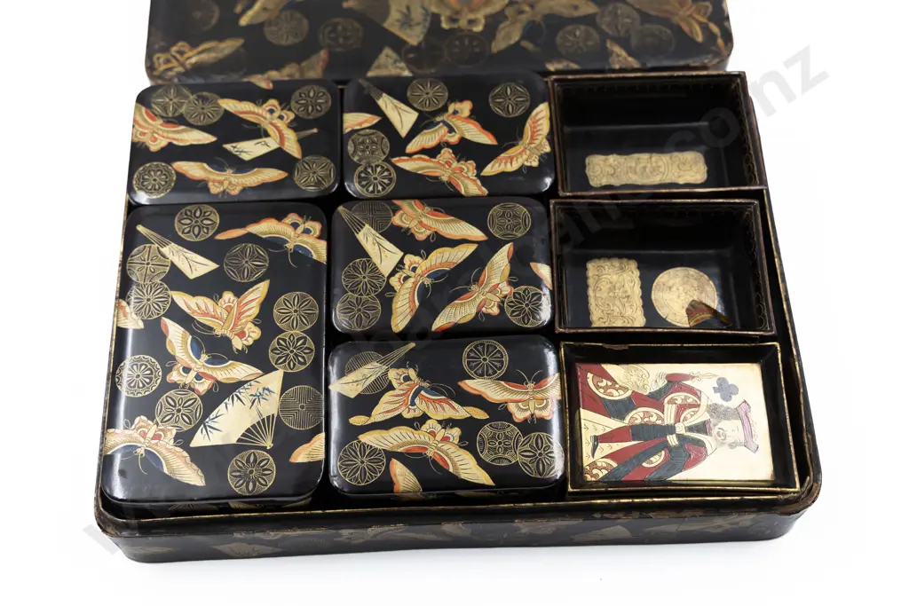 Fine Quality Chinese Lacquered Games Box Image 1++