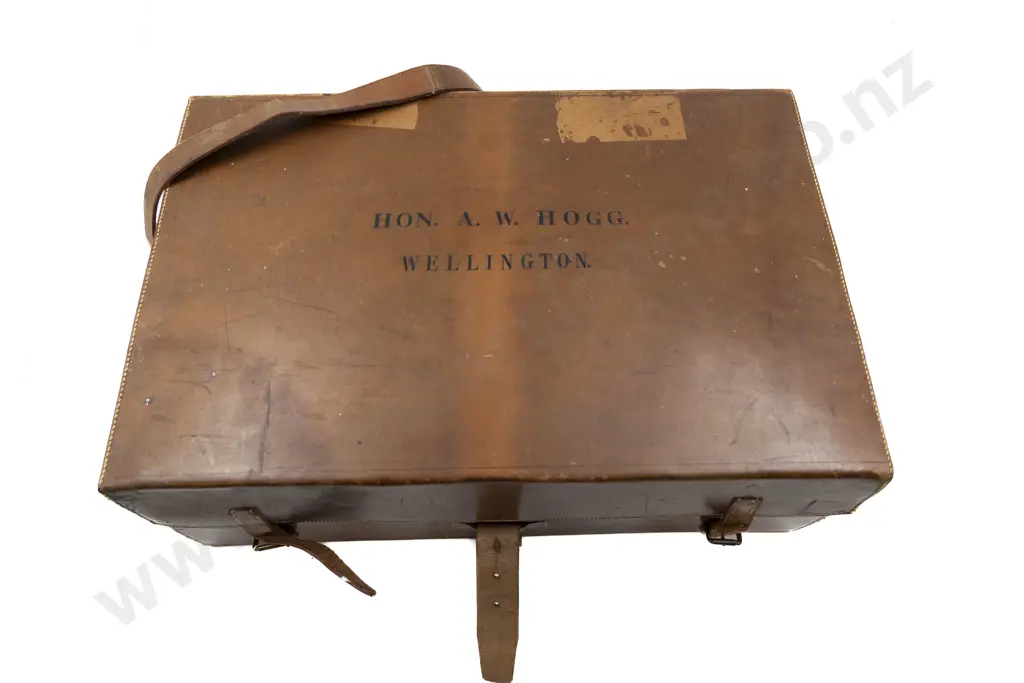 A Fine Late C19th Morocco Leather Travelling Writing Box Of The Hon A W Hogg Wellington Image 1++