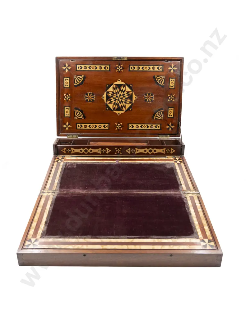 Good Quality Vict Mahogany Portable Writing Box Image 1++