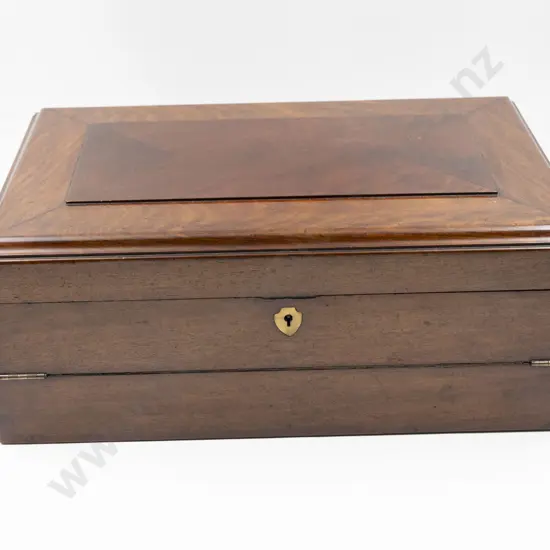 Good Quality Vict Mahogany Portable Writing Box