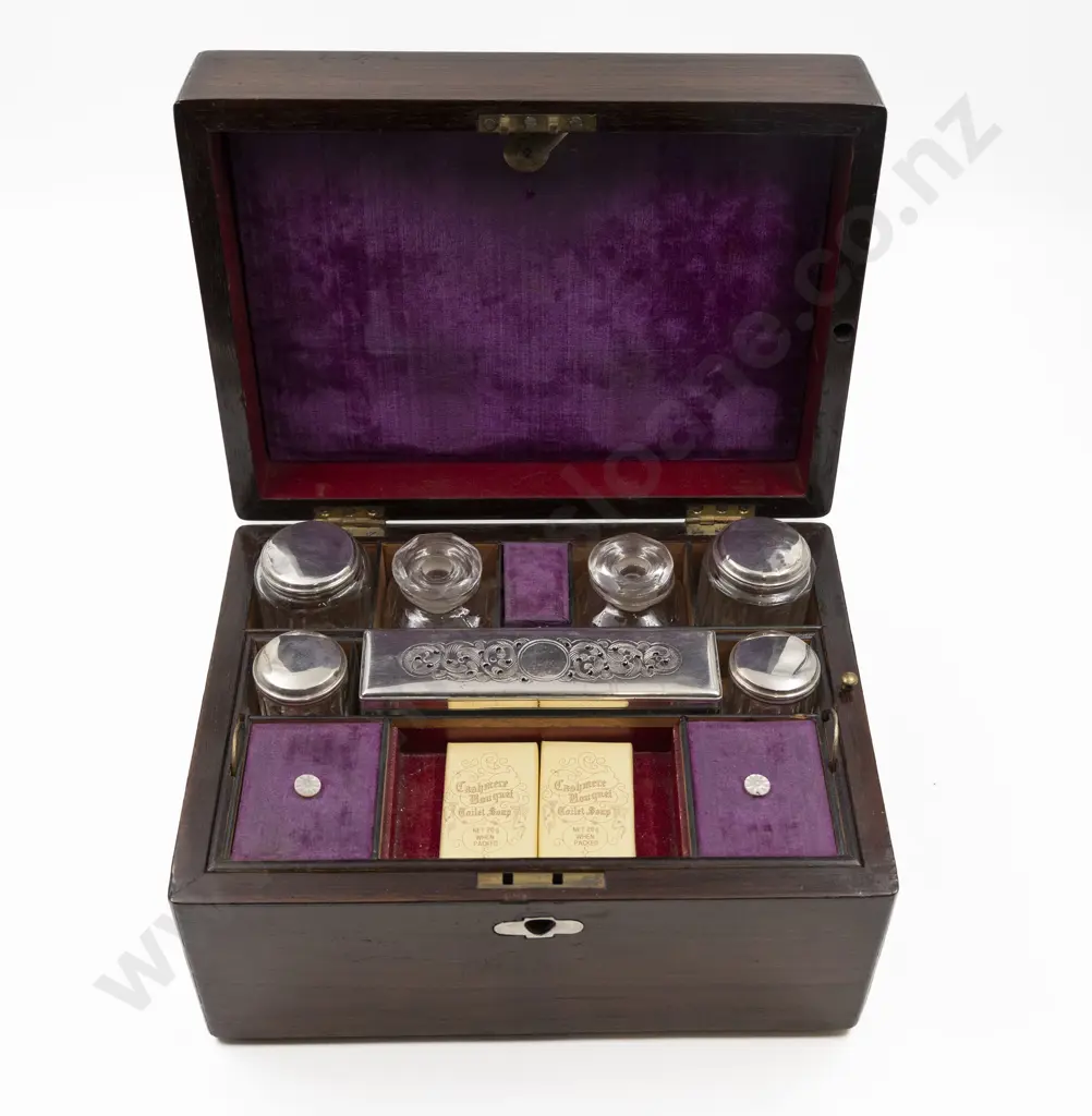 Vict Rosewood Gentlemans Travelling Dressing Table Box Image 1++
