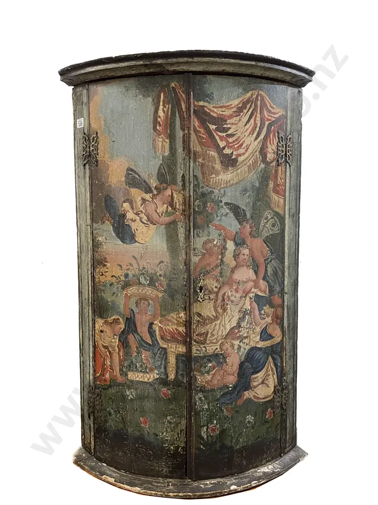 C19th Bowfront Hanging Corner Cupboard Image 1++