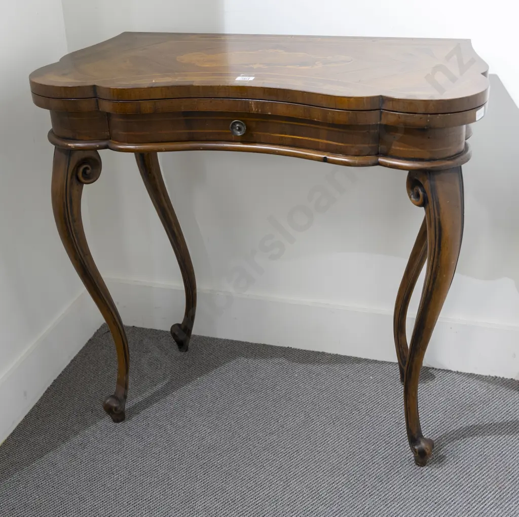 French Walnut and Marquetry Fold-over Tea Table Image 1++