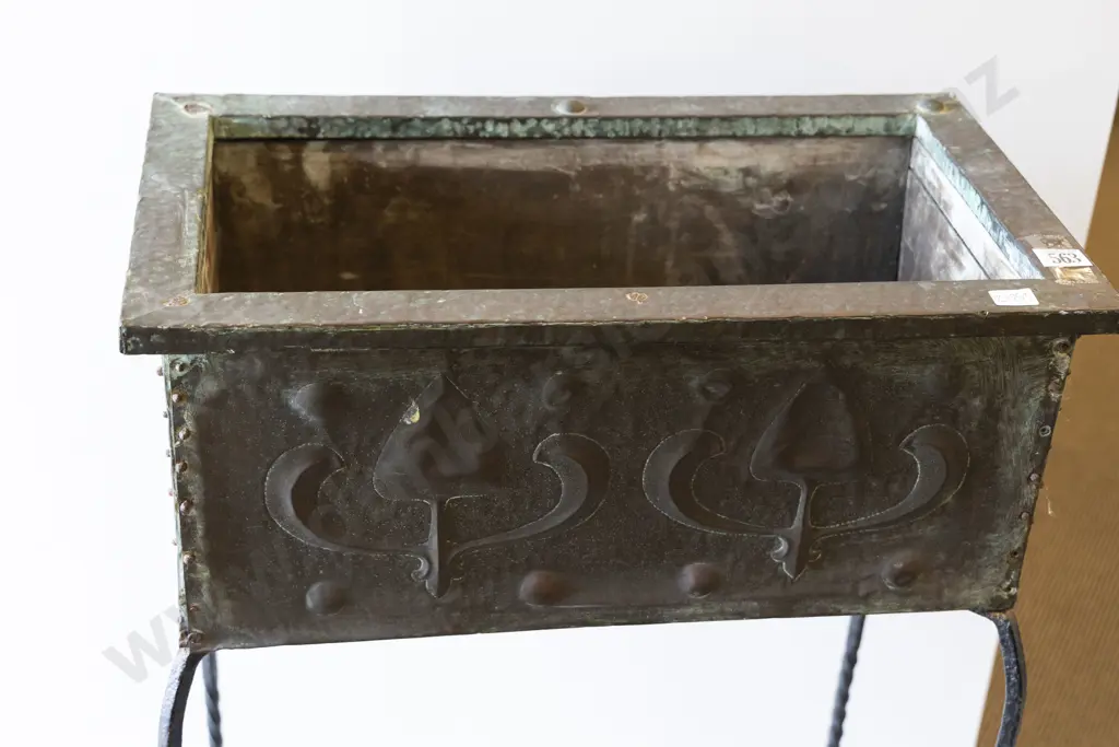 Art Nouveau Copper Rectangular Jardiniere Image 1++