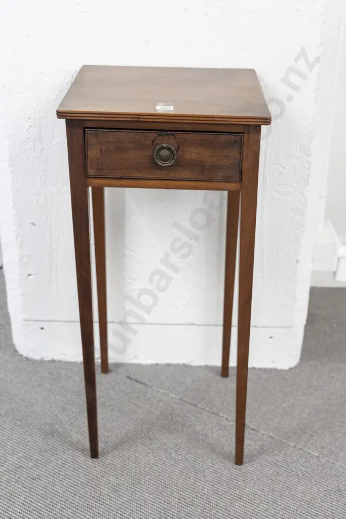Small C19th Mahogany Side Table with square top Image 1++