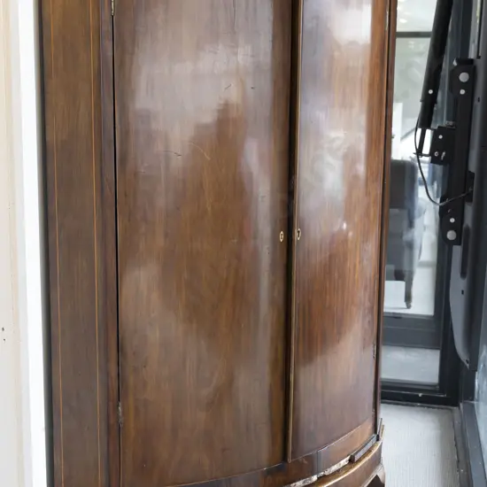 Large Geo III Mahogany and Inlaid Bow Front Corner Cabinet