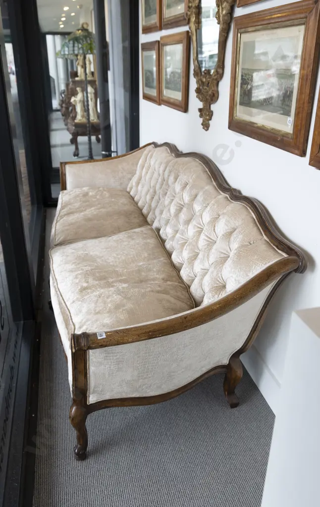 Late C19th French Walnut Salon Sofa Image 1++