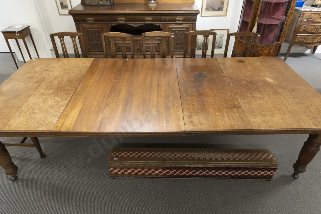 Victorian Oak Extending Dining Table Image 1++