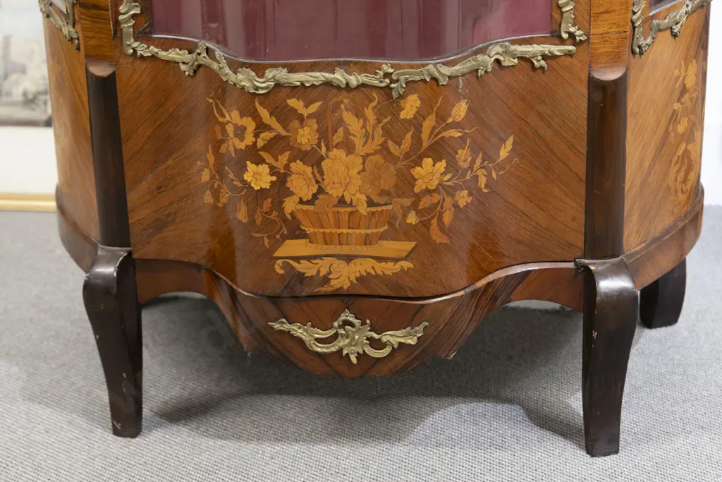 A Good Quality French Kingwood Marquetry and Ormolu Vitrine in the manner of Remy Martin Image 1++