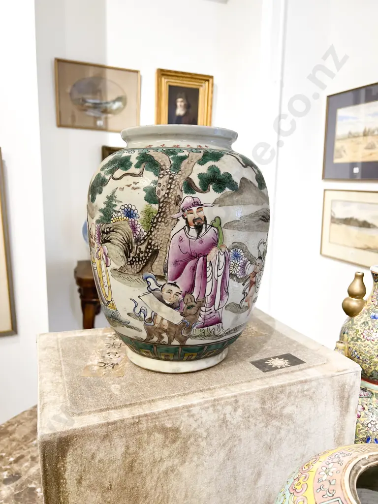 C20th Chinese Famille Rose Vase Image 1++