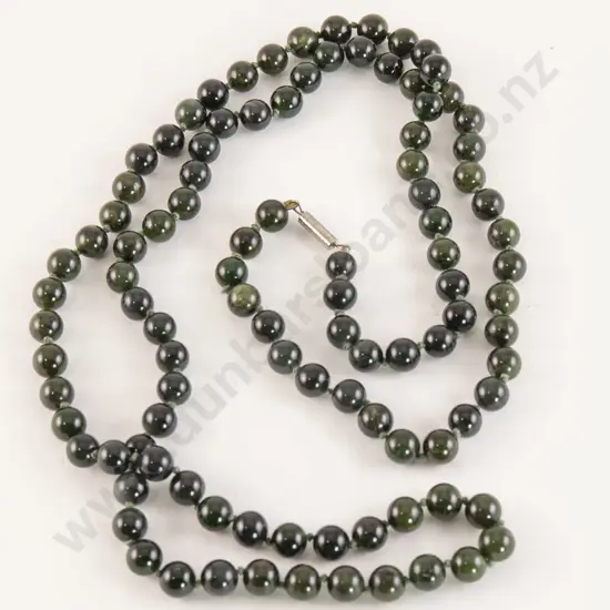Single Strand Uniform Greenstone Bead Necklace