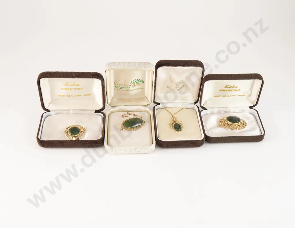 Four Original Boxed NZ Greenstone Brooches Image 1++