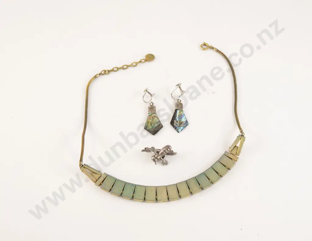 NZ S/S Paua Earrings Image 1++