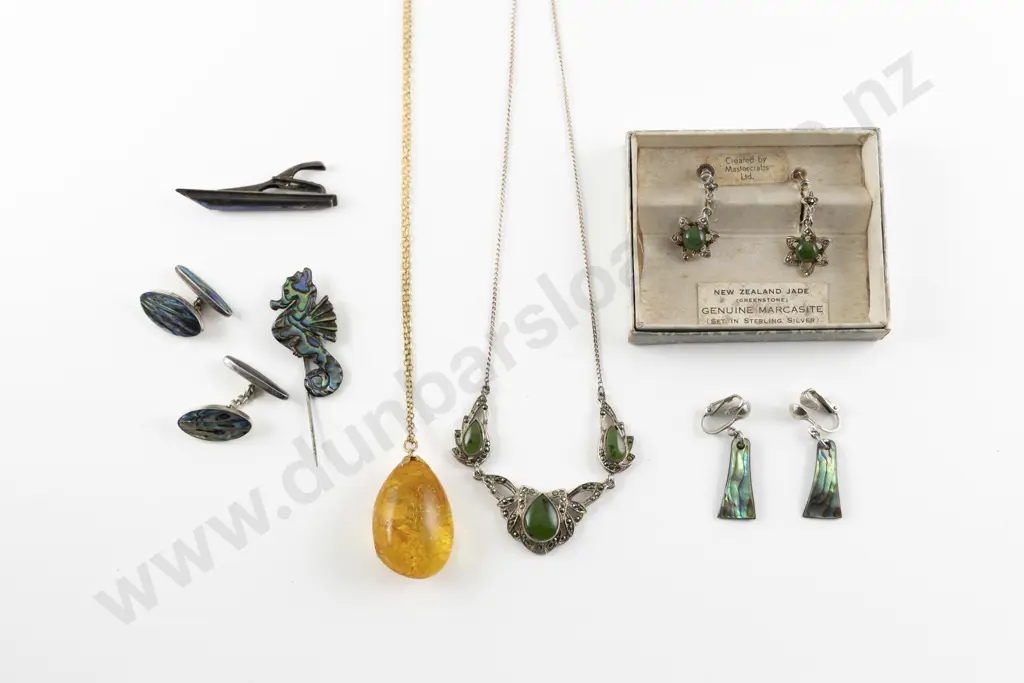 NZ Assorted Paua and Greenstone Jewellery Image 1++
