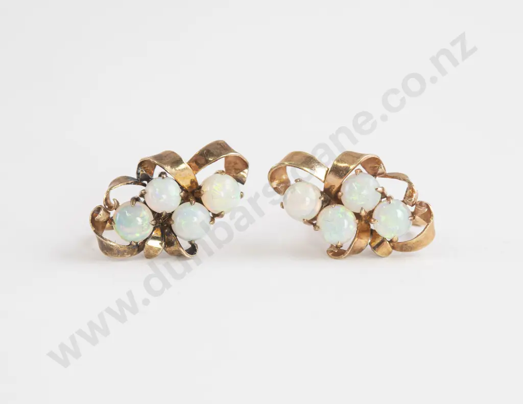 Pair 14ct Opal Cluster Earrings Image 1++