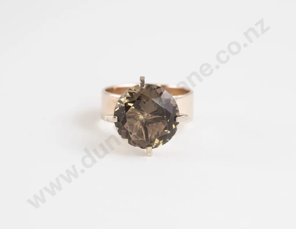 9ct Single Smokey Quartz Dress Ring Image 1++