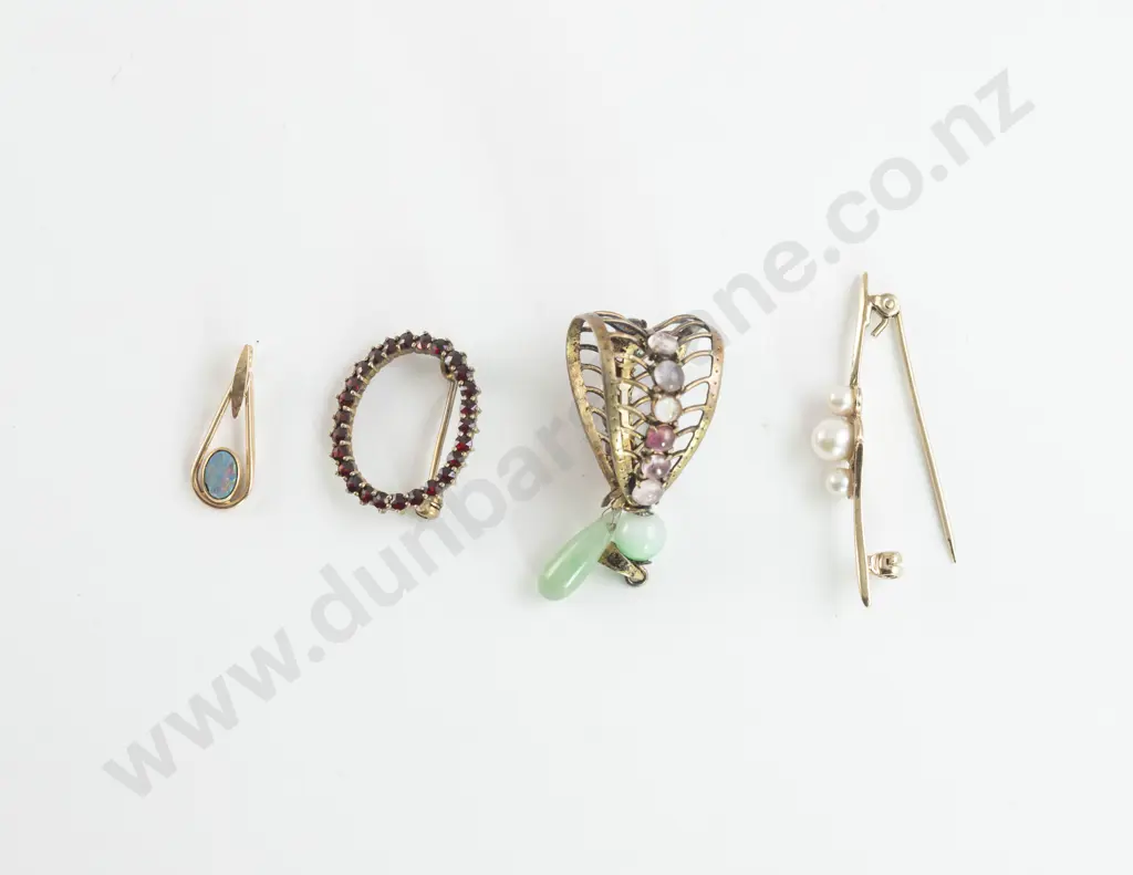 Silver and Gemstone Pendant Image 1++