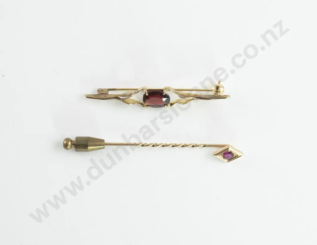 9ct Single Garnet Bar Brooch and Stick Pin Image 1++
