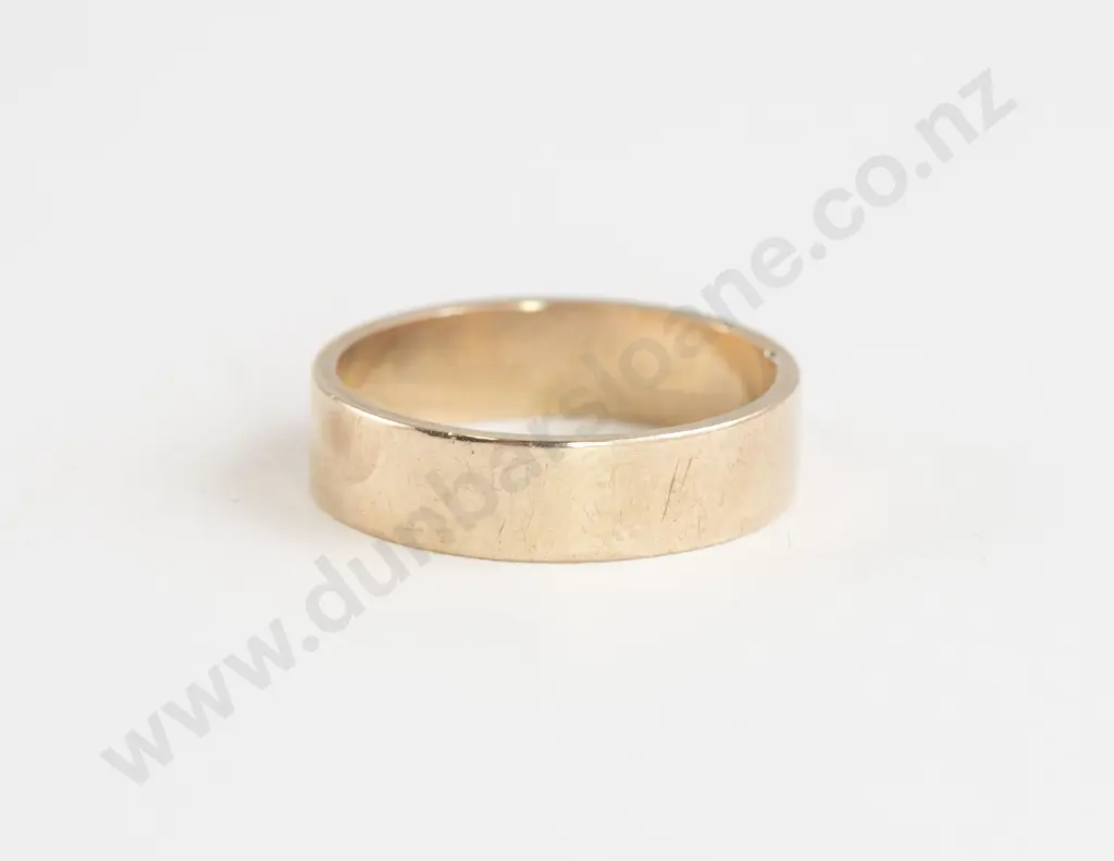 9ct Plain Wedding Bands Image 1++