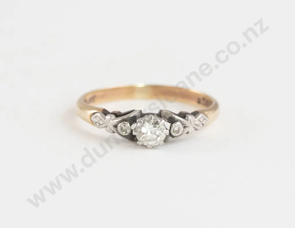 18ct & Platinum Solitaire Diamond Ring Image 1++