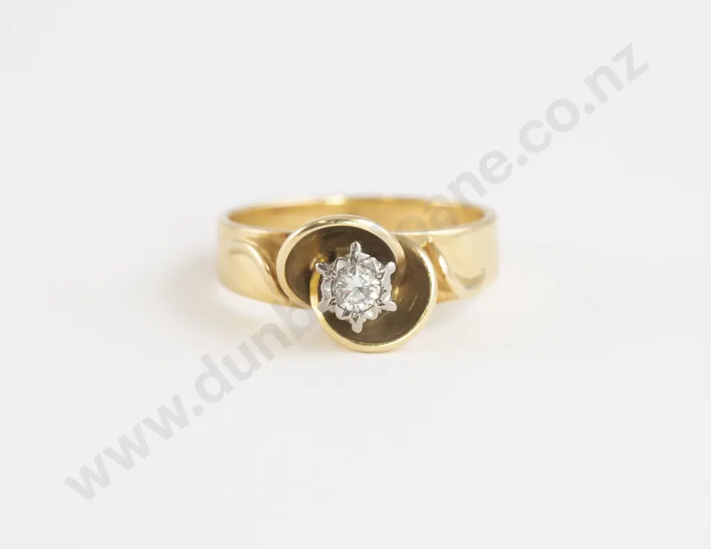 18ct Solitaire Diamond Ring Image 1++