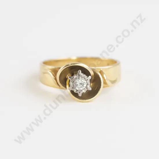 18ct Solitaire Diamond Ring
