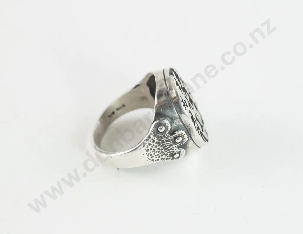 Handcrafted S/S Gent Signet Ring Image 1++