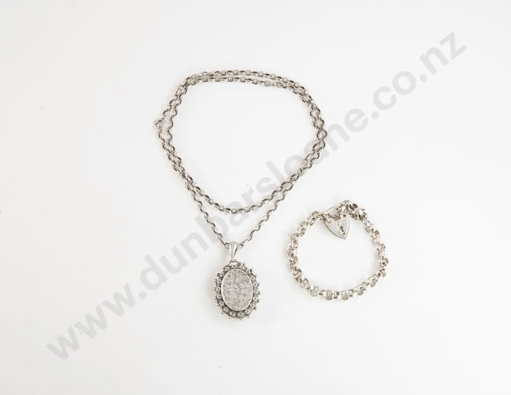S/S Trace Link Bracelet Image 1++