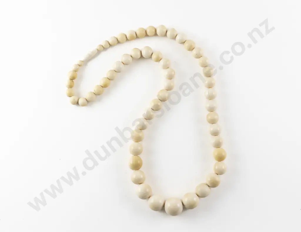 Fine Victorian Single Strand Graduated Ivory Bead Necklace Image 1++
