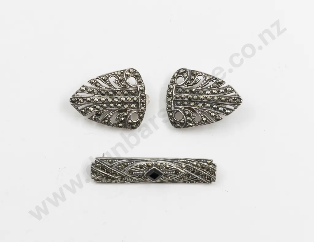 .925 Marcasite Bar Brooch with Leaf Spray Earrings Image 1++