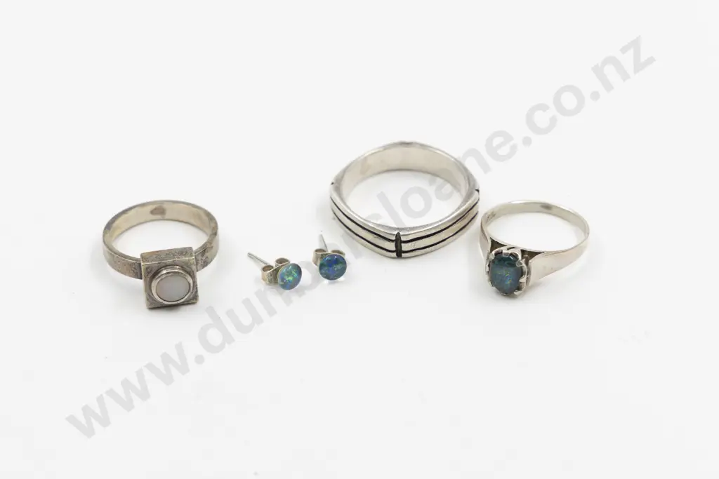 Three S/S Rings Image 1++