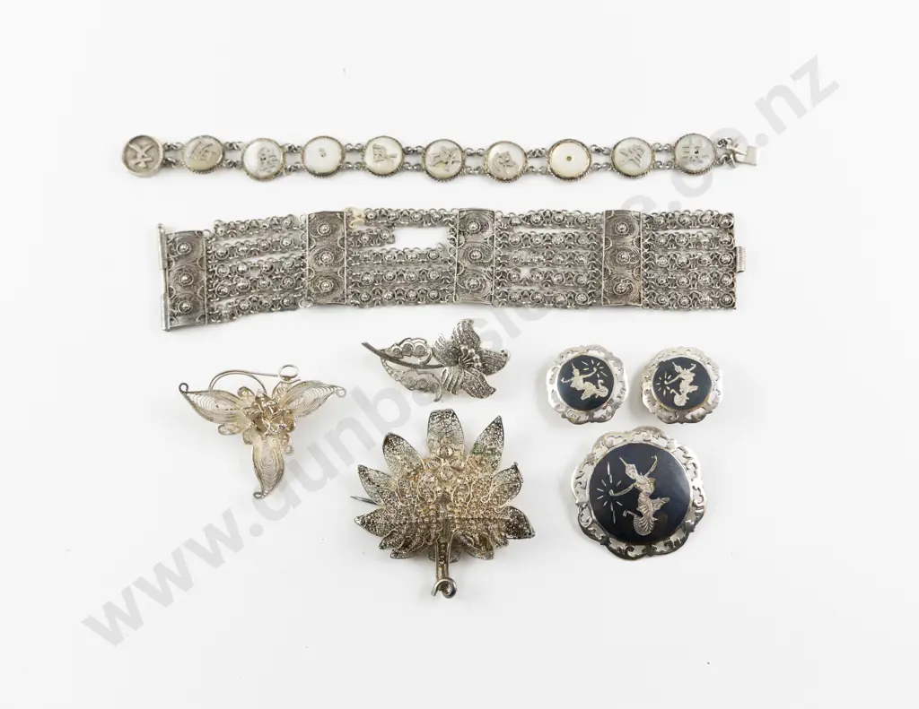 Thai Silver and Enamel Brooch and Earrings with Filigree Jewellery Image 1++