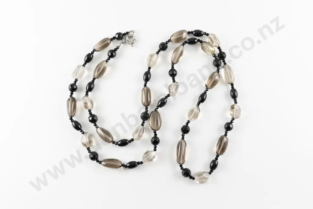 Single Strand Polished Smoky Quartz Gem and French Jet Bead Necklace Image 1++