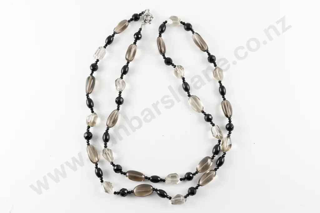 Single Strand Polished Smoky Quartz Gem and French Jet Bead Necklace Image 1++