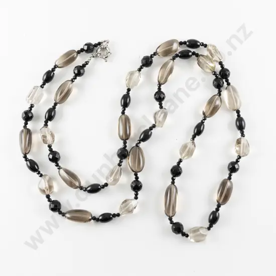 Single Strand Polished Smoky Quartz Gem and French Jet Bead Necklace