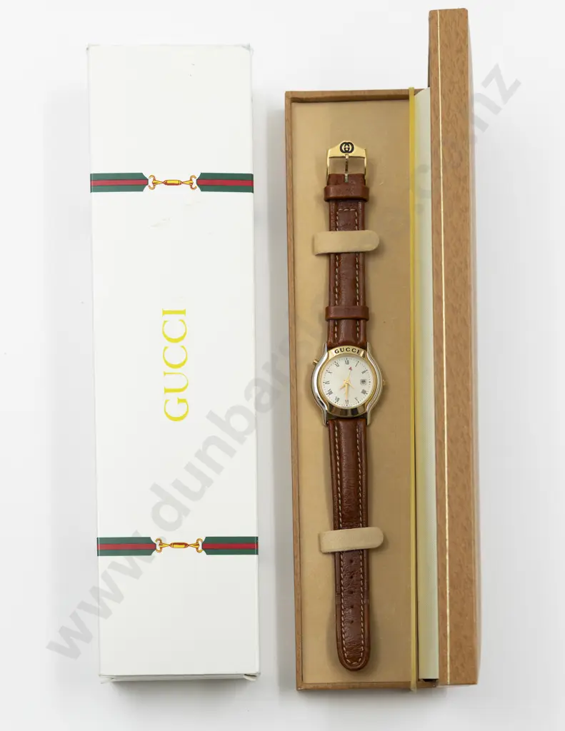 Original Boxed 'Mondiale' Gucci Quartz Ladies Wrist Watch Image 1++