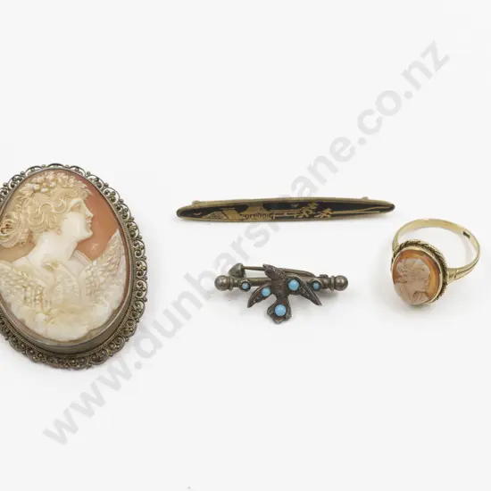 9ct Cameo Ring