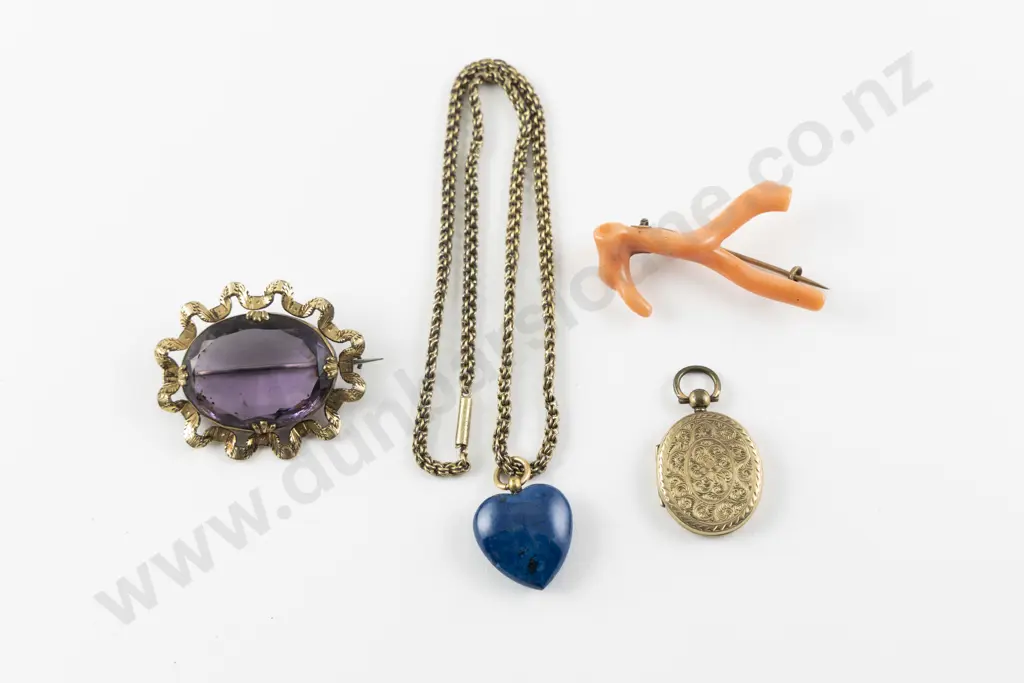 Vict Two Brooches and Two Pendants Image 1++