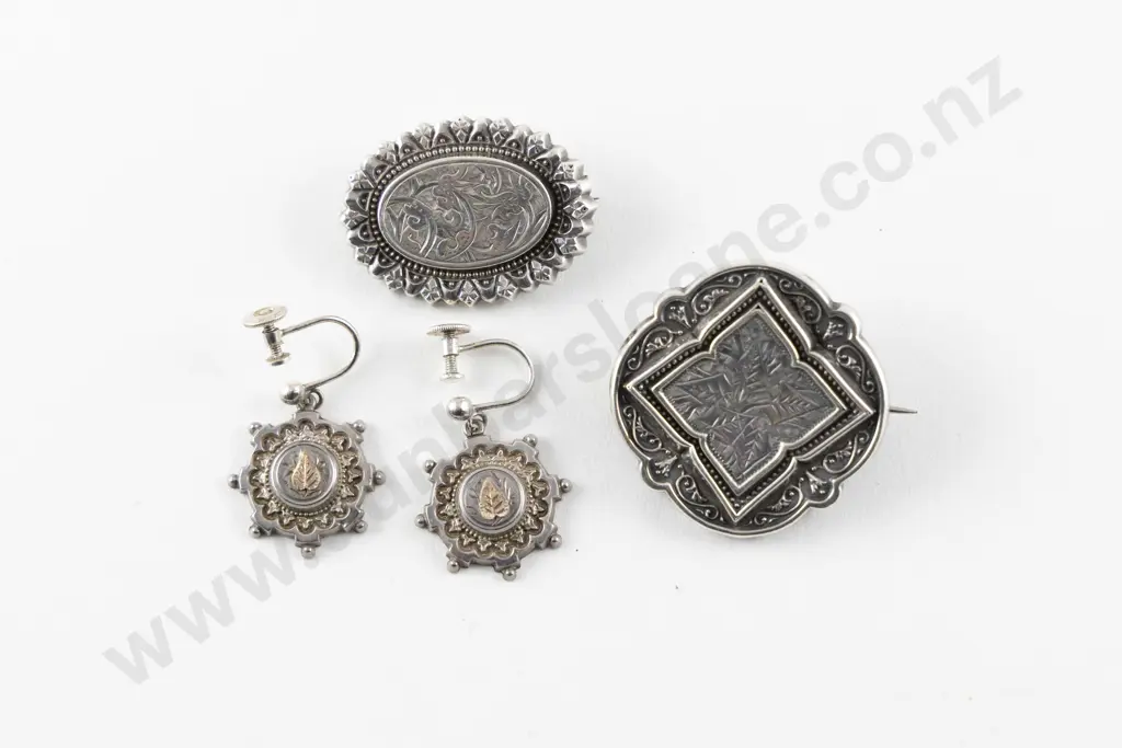 Two Vict S/S Panel Brooches and Pair Pendant Earrings Image 1++